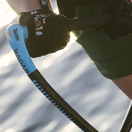 Vista 5 de RADAR Control BarLock Water Ski Handle - 13 Inch Length, Non-Rotating Grip, Pre-Stretched Rope, Double Braided Yoke, Full Length End Caps, High