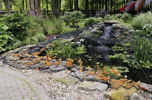 Vista 4 de Atlantic Water Gardens - Malla protectora para jardín y estanque., Negro