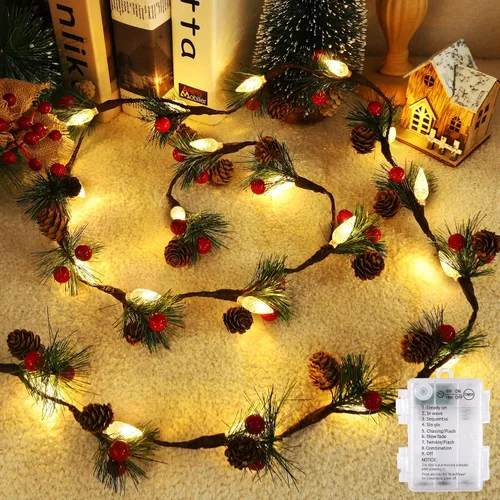 Vista 7 de [Usado] Guirnalda de Navidad con luces, cadena de piñas de 7 pies con bayas rojas, agujas, 20 luces LED C6 de Navidad, funciona con pilas, guirnalda