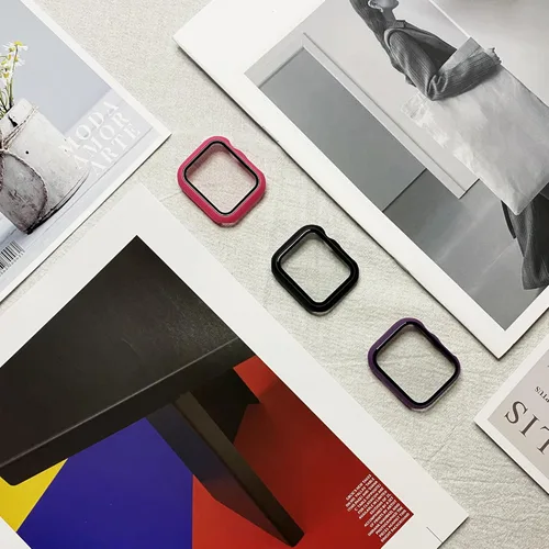 Vista 2 de Paquete de 3 fundas multicolor con protector de pantalla de vidrio templado para Apple Watch SE (Gen 1/2/3) Series 6/5/4 de 1.575 pulgadas, negro +