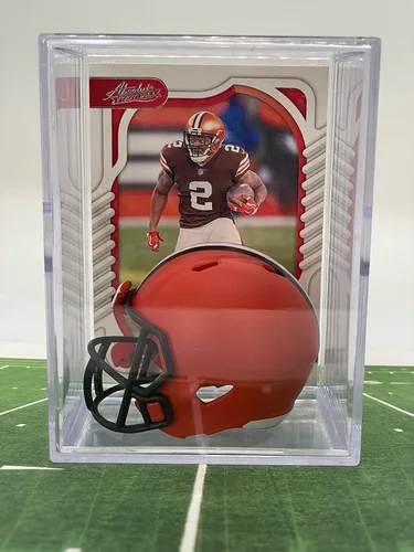 Caja Sombra de Casco NFL de Cleveland Browns con Tarjeta de Amari Cooper