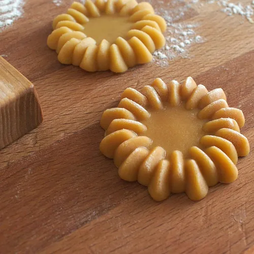 Vista 3 de Molde de Galletas de Madera Herramienta de Decoración de Galletas de Madera Moldes de Galletas 3D Molde de Hornear Gracioso Arte de Relieve Navidad