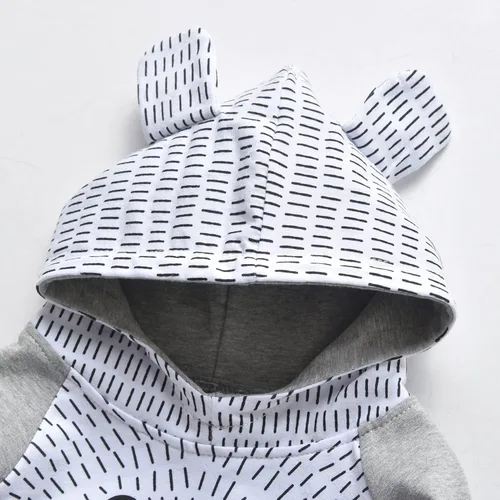 Vista 3 de Conjunto de ropa de manga larga con capucha y pantalones para bebés y niños pequeños