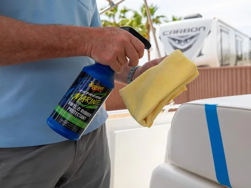 Vista 5 de Meguiar's M1801 Extreme Marine - Protector de vinilo y goma, 32 onzas