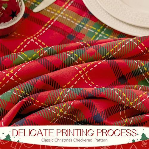 Vista 2 de Romanstile - Mantel rectangular rojo de cuadros navideño - 60 x 84 pulgadas - Funda de mesa a cuadros resistente a las manchas de agua, manteles