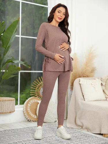 Vista 3 de OYOANGLE Conjunto de camiseta de maternidad con cuello redondo y nudo lateral para mujer