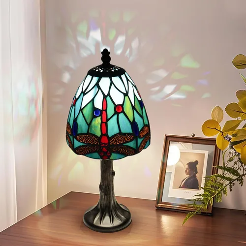 Mini lámpara de mesa con diseño de libélula, hecha a mano estilo Tiffany con bombilla LED, fácil montaje, base resistente y estable para dormitorio,