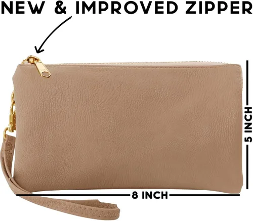 Vista 4 de Humble Chic bolsa pequeña de piel vegana, para usar cruzada o cartera con ajuste de pulsera, incluye hombro ajustable y correa para muñeca.