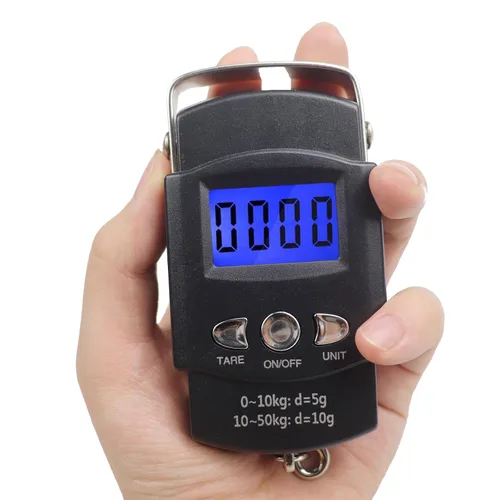 Vista 4 de Báscula de pesca máx 110 libras1102lbs balanza de equipaje retroiluminada pantalla LCD portátil balanza digital para colgar con cinta métrica