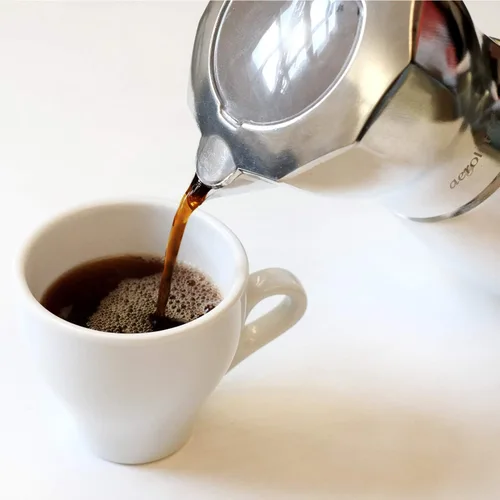 Vista 6 de aerolatte Moka - Cafetera espresso para estufa, capacidad de 9 tazas