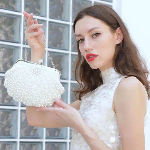 Vista 3 de UBORSE Bolso de mano de perlas para mujer, bolso de noche con cuentas de cristal noble para boda, con cadena de perlas