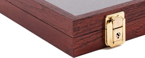 Vista 2 de Two Timbers - Vitrina pequeña con acabado de cerezo, caja de madera hecha a mano con parte superior de vidrio, puntas de flecha, cuchillos, rocas