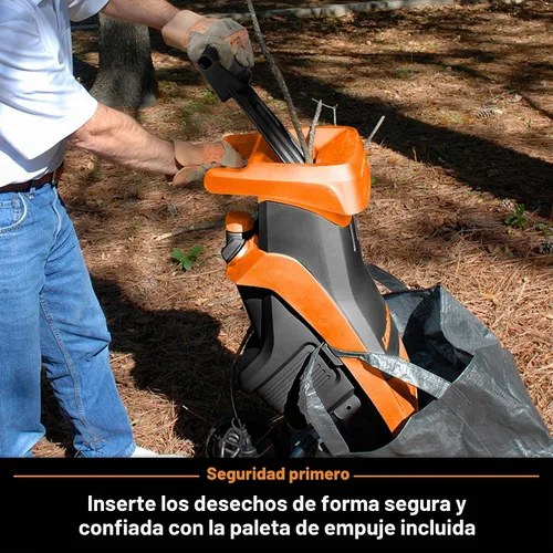 Vista 2 de LawnMaster FD1501 trituradora eléctrica de madera 15 amperios, diámetro de corte de 1.5 pulgadas, reducción máxima 10:1