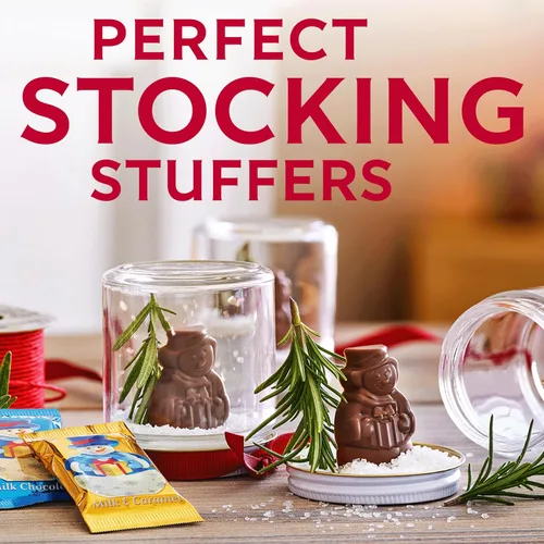 Vista 6 de Ghirardelli Holiday Caramel Collection, cuadrados de chocolate negro y leche, surtido de muñecos de nieve, 12.2 onzas