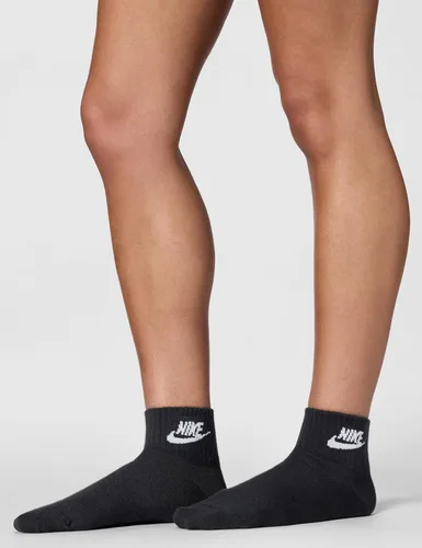 Vista 4 de Nike Unisex Adult Sportswear Dri-FIT Everyday Essential Ankle Socks (3-Pack) Mens and Womens