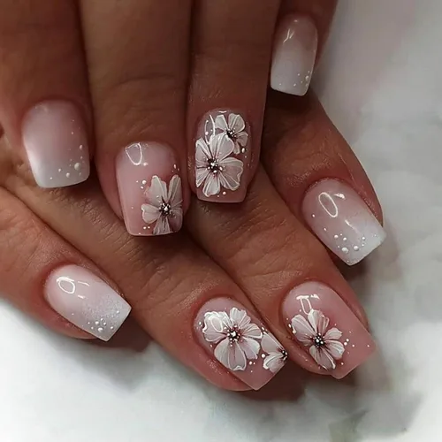 Vista 9 de Uñas postizas cortas cuadradas MABKJLF, uñas francesas falsas con gradiente, uñas de cobertura completa, flores blancas, uñas falsas con diseños