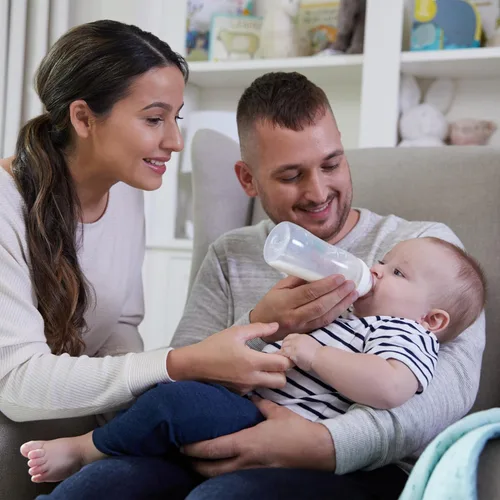 Vista 6 de NUK Smooth Flow - Juego de regalo para recién nacidos, biberón anti-cólico, 0+ meses