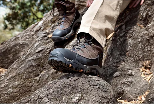 Vista 5 de Sof Sole Spray impermeable de silicona para botas, tiendas de campaña y equipo al aire libre, 12 onzas, Negro