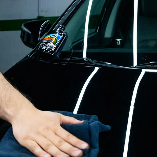 Vista 5 de Turtle Wax 52708 Color Magic Cera para Pintura de Coche Restaura Color y Brillo Negro 500 ml