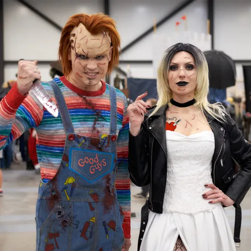 Vista 5 de Andi Cppss 8 piezas de muñeca de personajes de película de terror de Halloween para niños, disfraz de novia espeluznante, disfraz de película