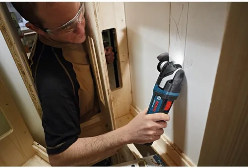 Vista 6 de Bosch GOP18V-28N 18 V EC Herramienta multiuso oscilante sin cepillo - Diseño versátil y compacto con potencia mejorada con StarlockPlus